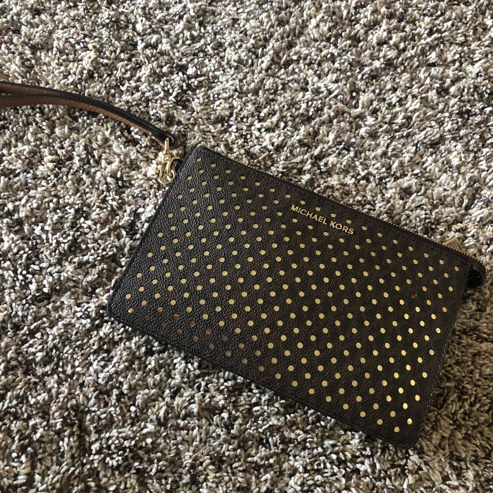 Michael Kors wristlet